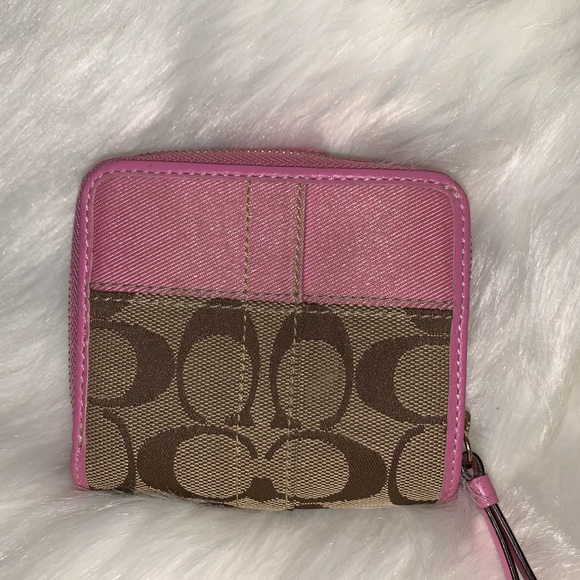 Coach Wallet - Picture 2 of 5
